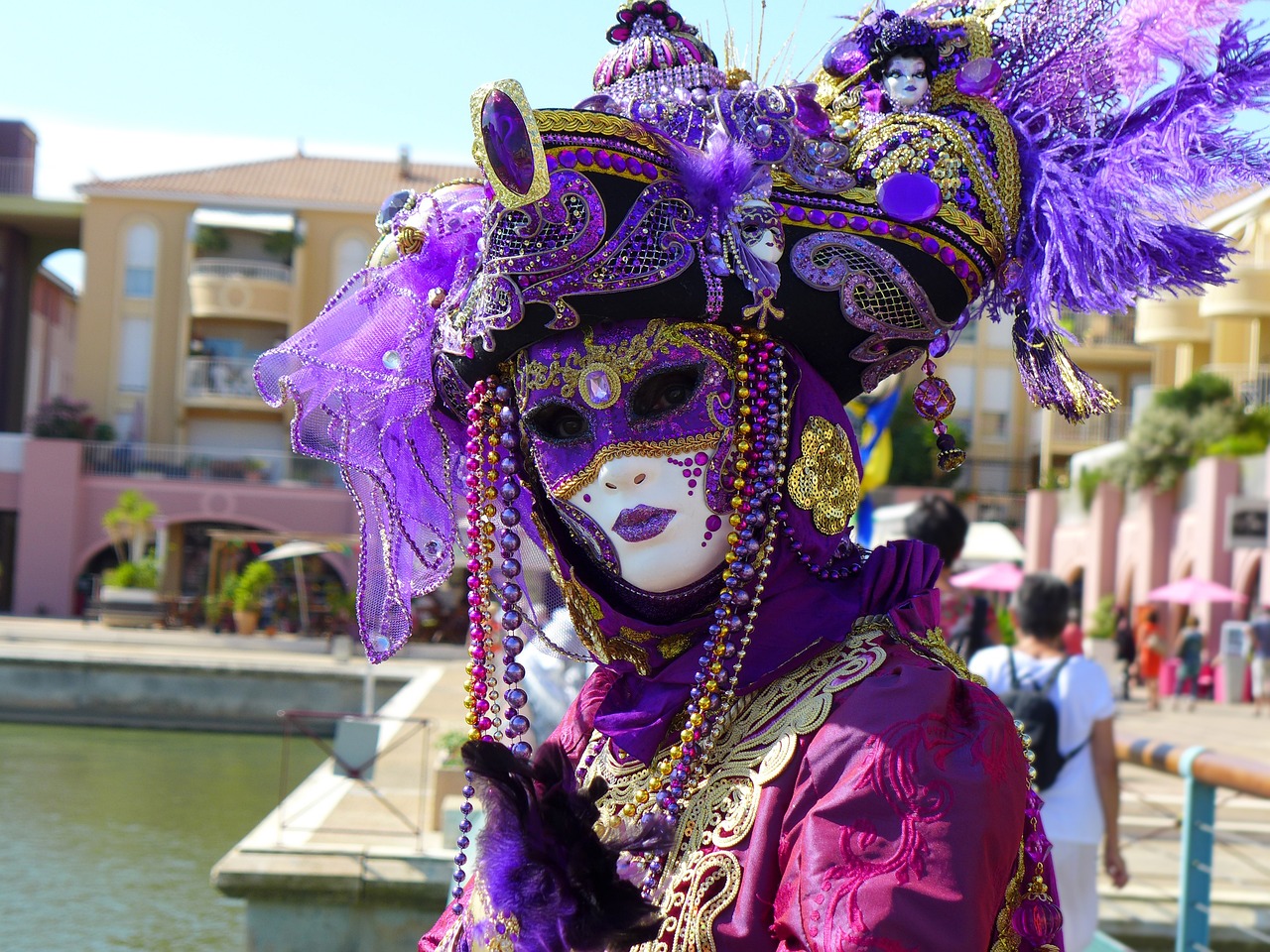 Cuba's Havana Carnival - A Celebration of Music and Dance